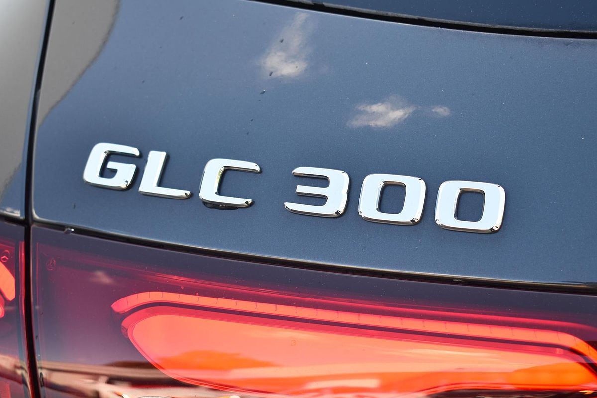 2024 Mercedes-Benz GLC-Class GLC300 X254