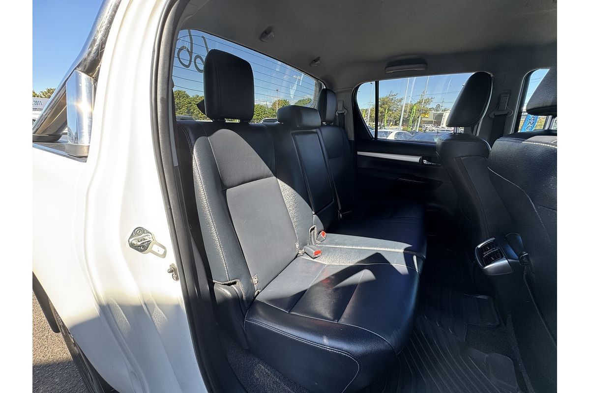 2020 Toyota Hilux SR5 GUN126R 4X4