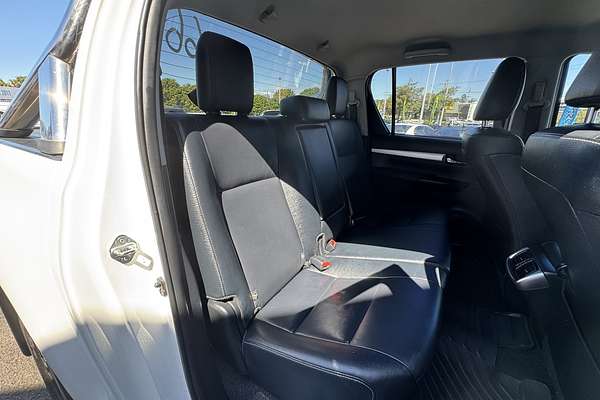 2020 Toyota Hilux SR5 GUN126R 4X4