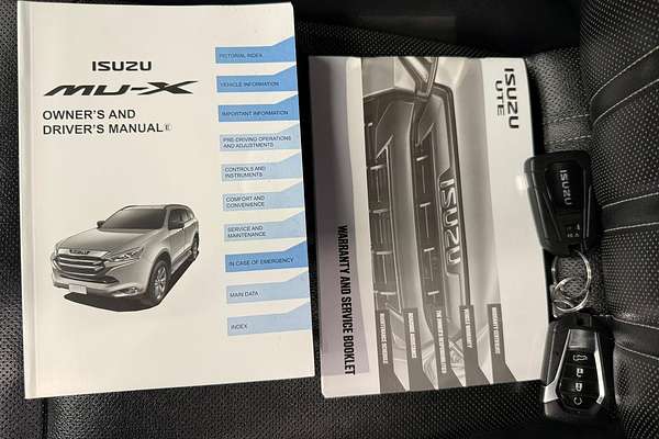 2024 Isuzu MU-X LS-T