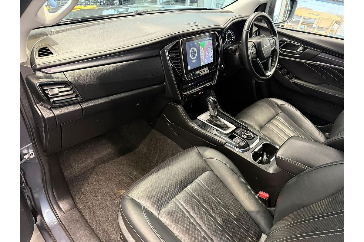 2024 Isuzu MU-X LS-T