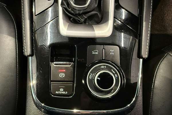 2024 Isuzu MU-X LS-T
