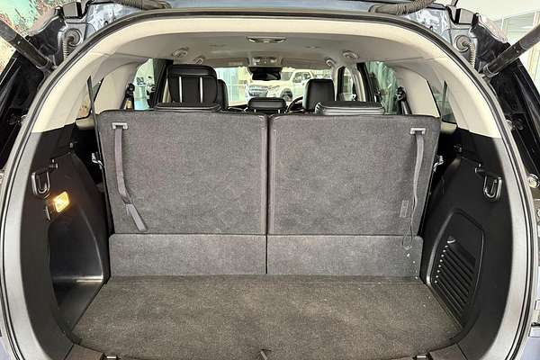 2024 Isuzu MU-X LS-T