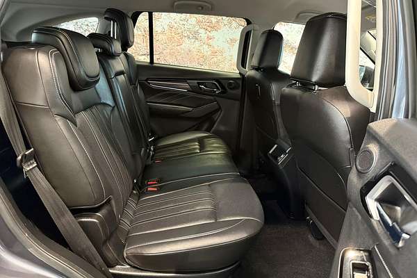 2024 Isuzu MU-X LS-T