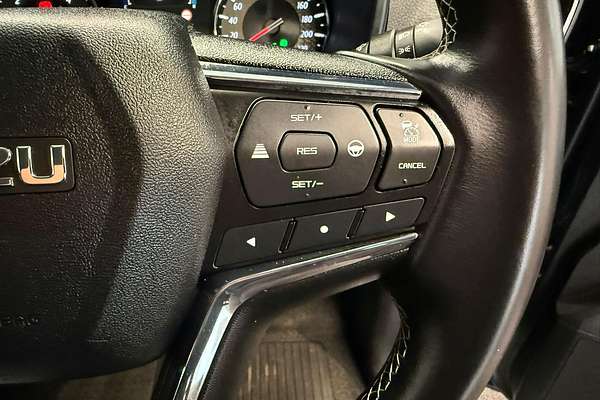 2024 Isuzu MU-X LS-T