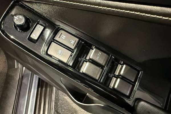 2024 Isuzu MU-X LS-T