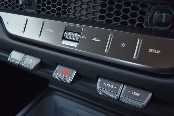 2025 Kia Tasman SX TK 4X4