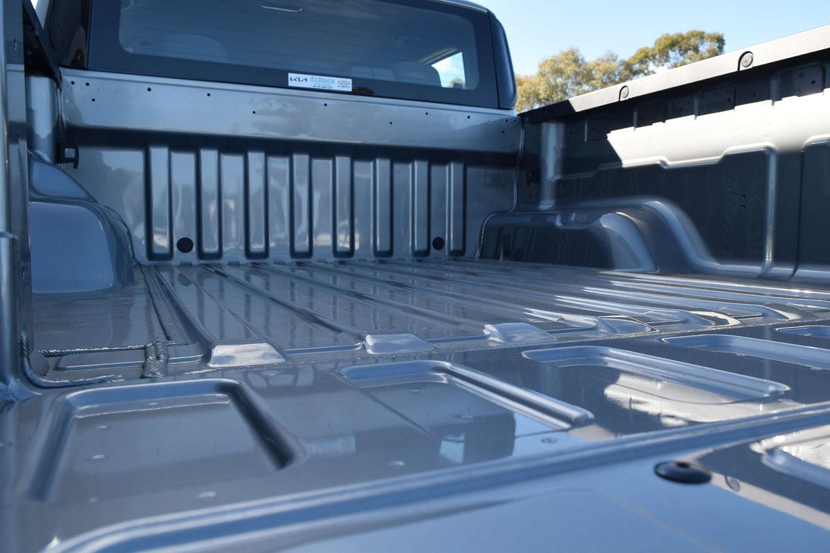 2025 Kia Tasman SX TK 4X4