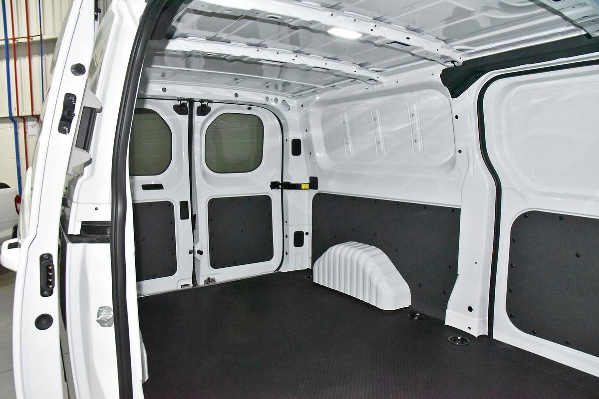 2025 LDV Deliver 7 LWB