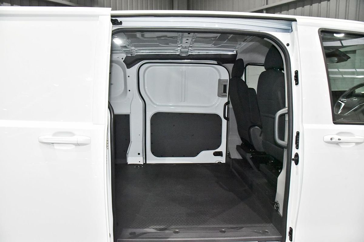 2025 LDV Deliver 7 LWB
