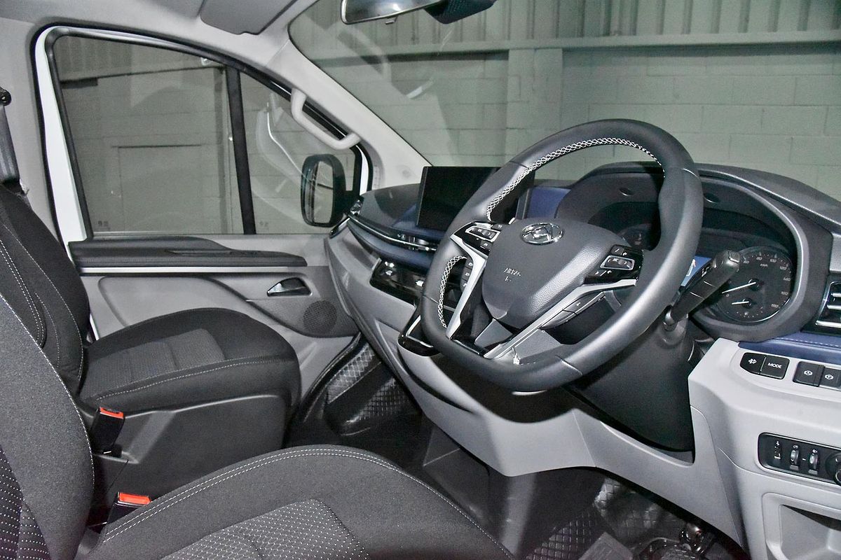 2025 LDV Deliver 7 LWB