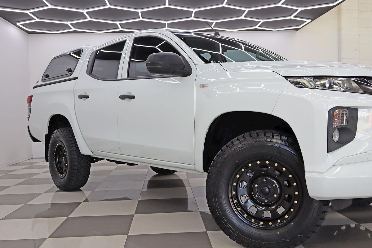 2021 Mitsubishi Triton GLX MR Rear Wheel Drive