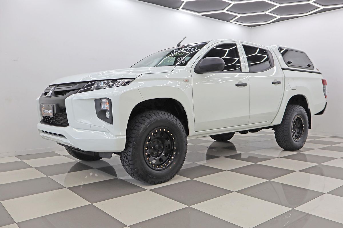2021 Mitsubishi Triton GLX MR Rear Wheel Drive