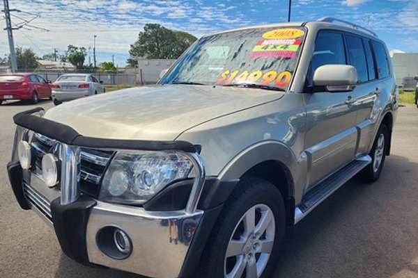 2007 Mitsubishi Pajero VR-X NS