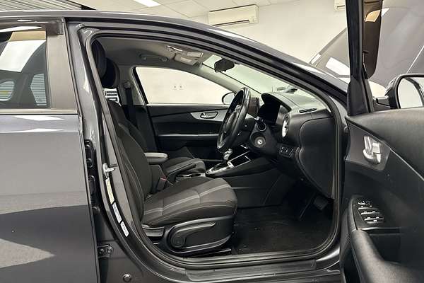 2023 Kia Cerato Sport BD