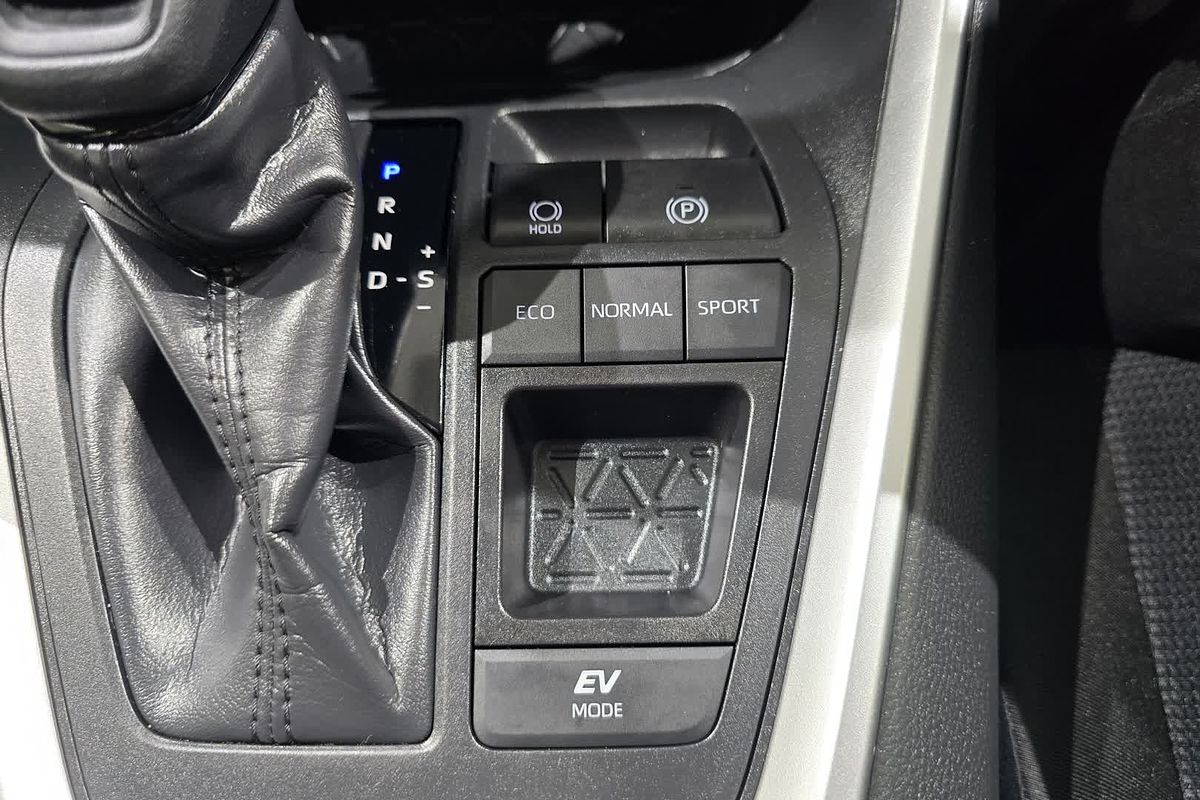 2024 Toyota RAV4 GX AXAH52R