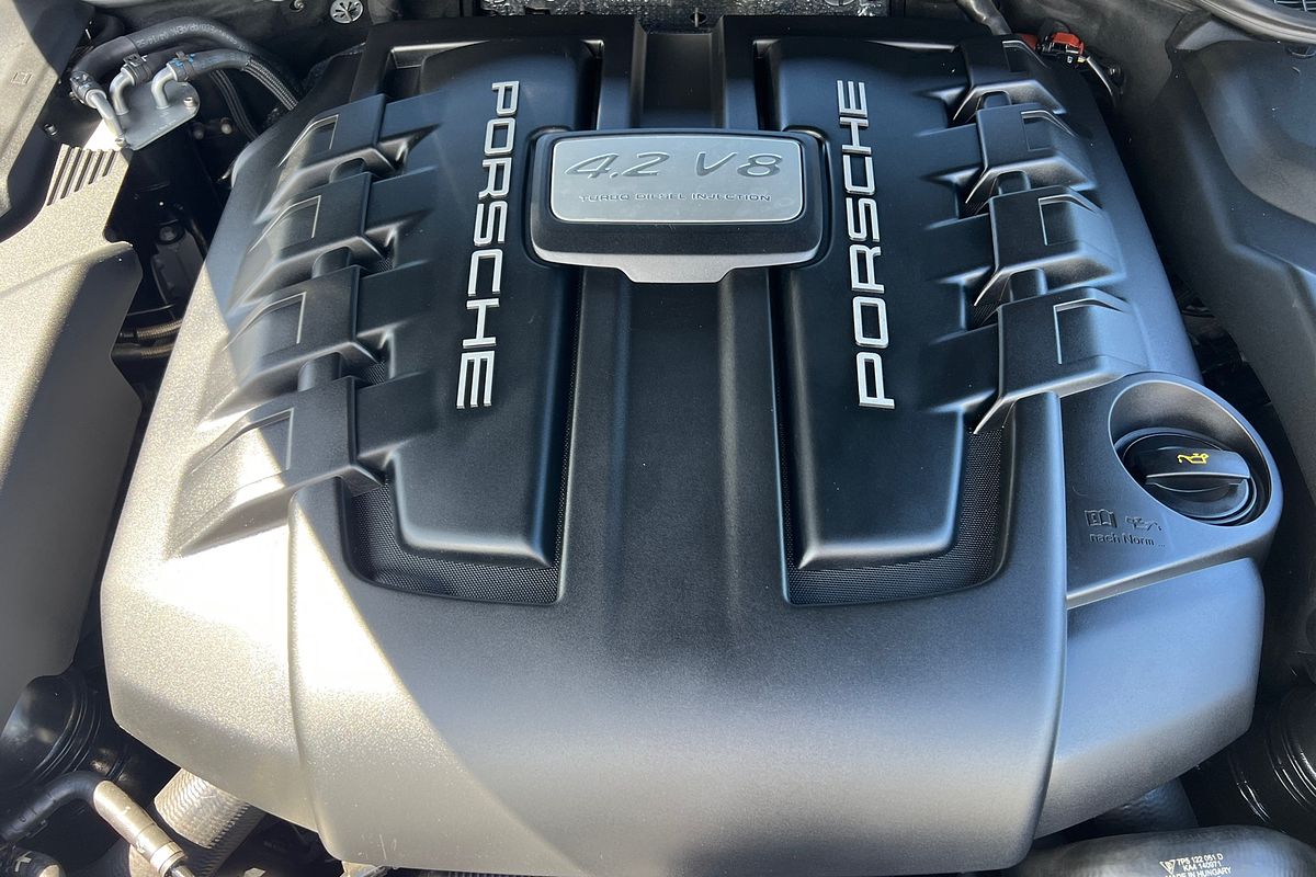 2014 Porsche Cayenne S Diesel 92A
