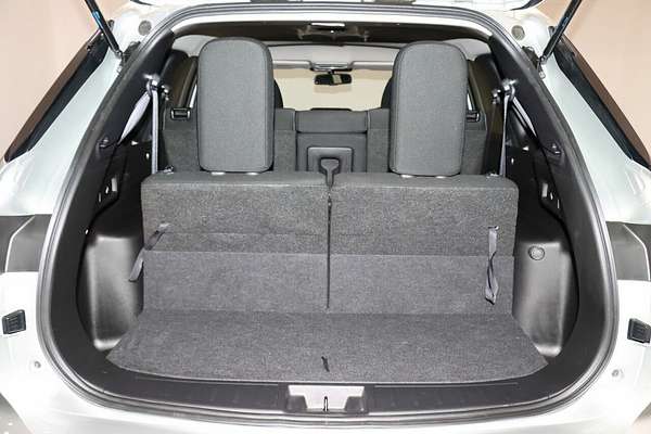 2024 Mitsubishi Outlander LS ZM