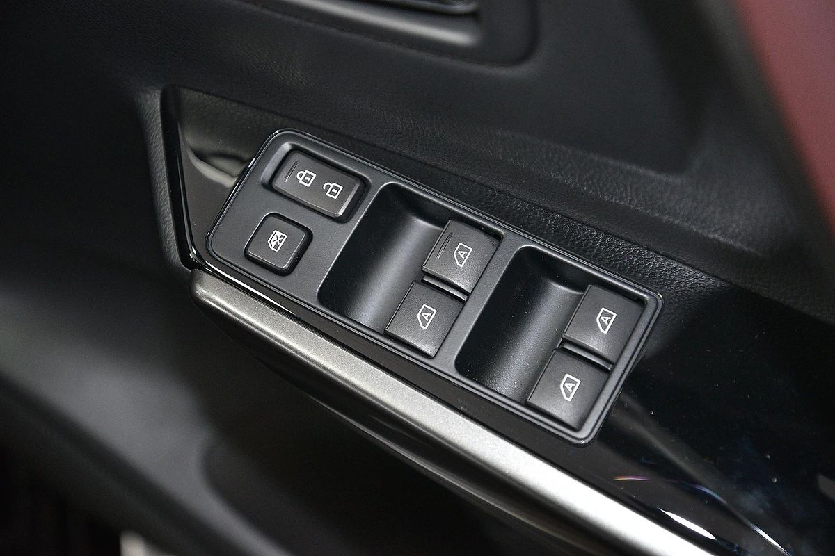 2025 Mitsubishi Pajero Sport GSR QG