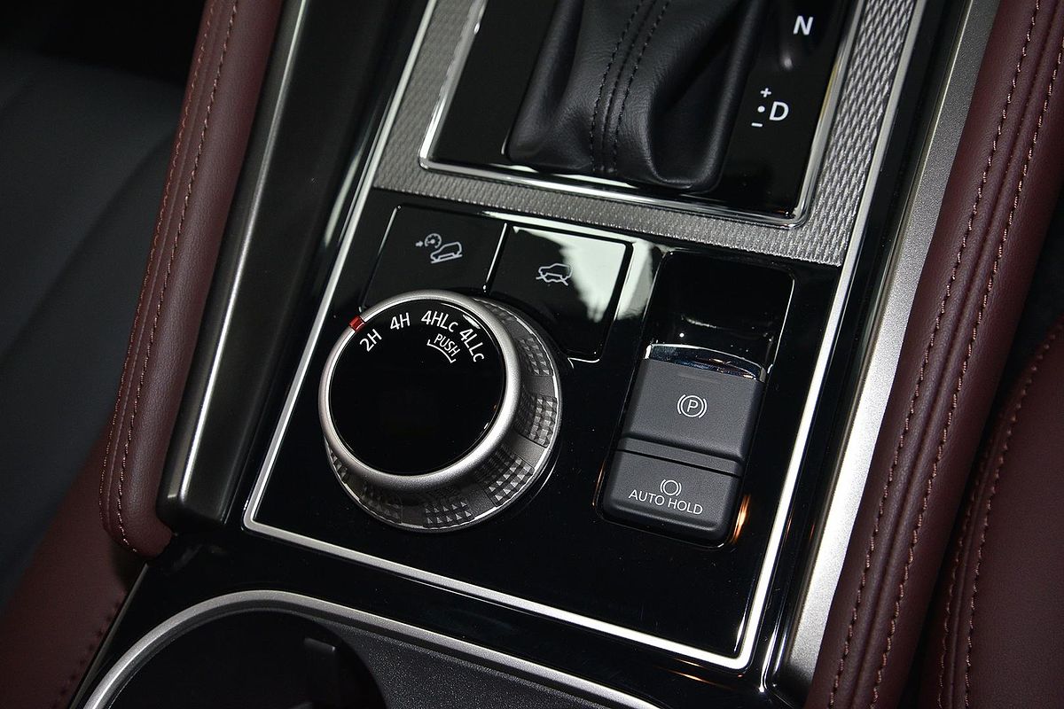 2025 Mitsubishi Pajero Sport GSR QG