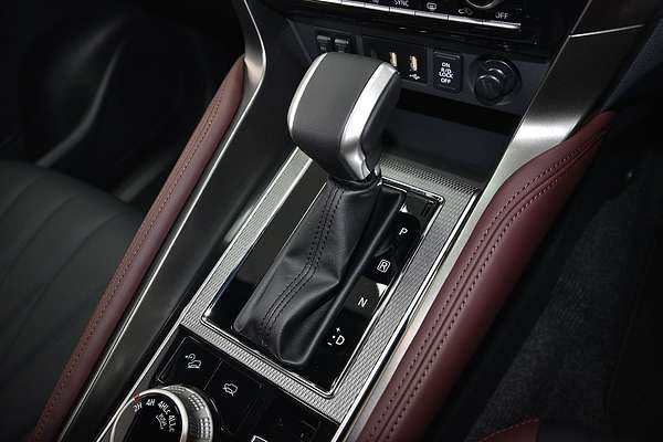 2025 Mitsubishi Pajero Sport GSR QG