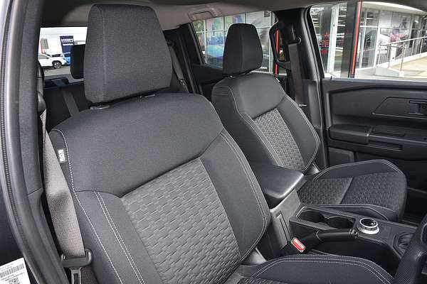 2025 Mitsubishi Triton GLX+ MV 4X4