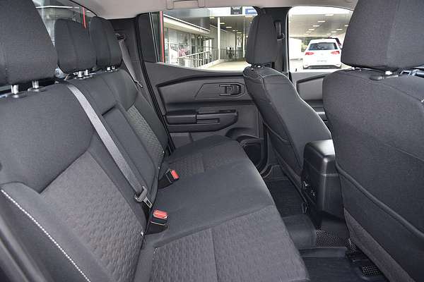 2025 Mitsubishi Triton GLX+ MV 4X4