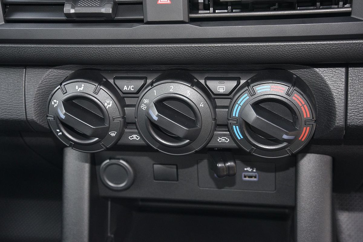 2025 Mitsubishi Triton GLX MV Rear Wheel Drive