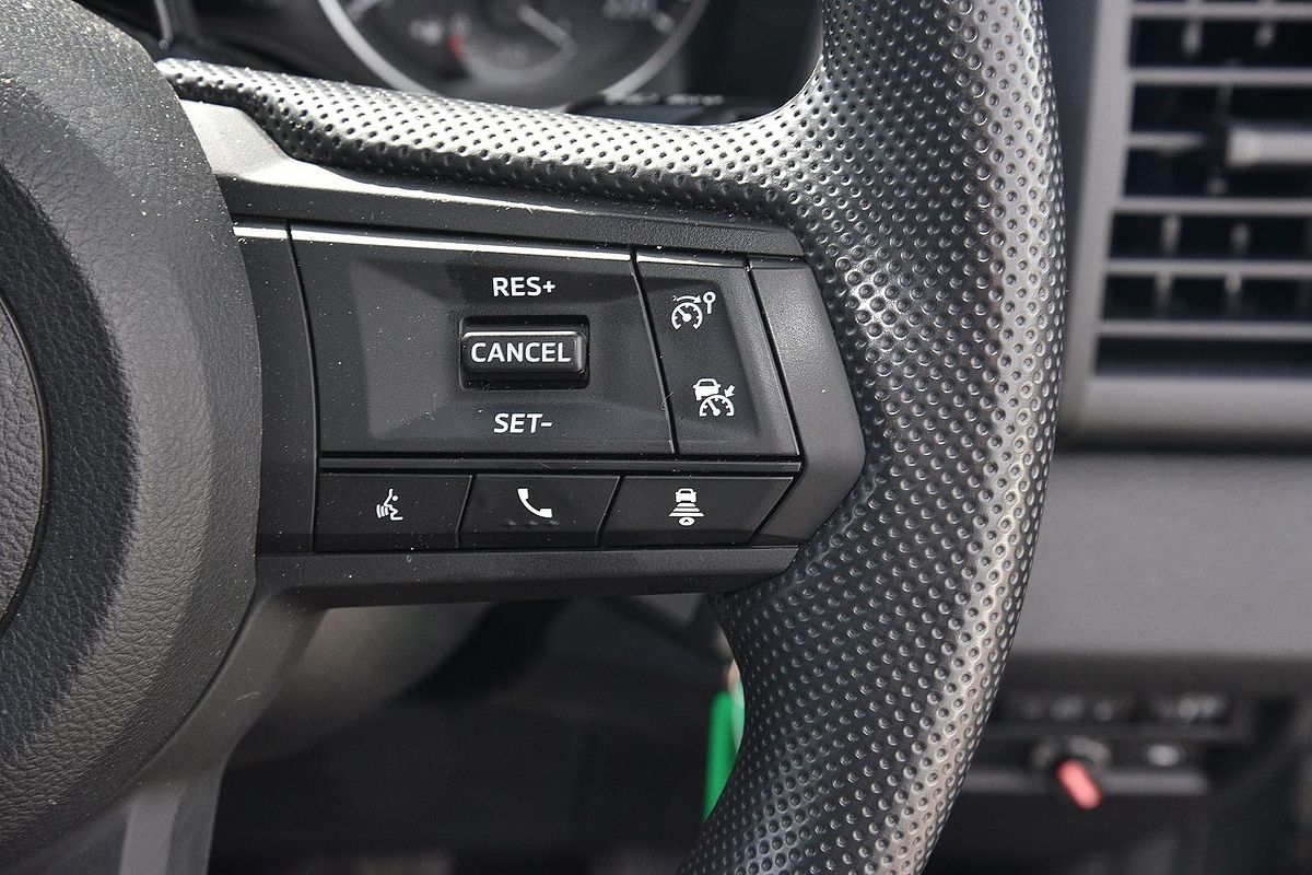 2025 Mitsubishi Triton GLX+ MV 4X4