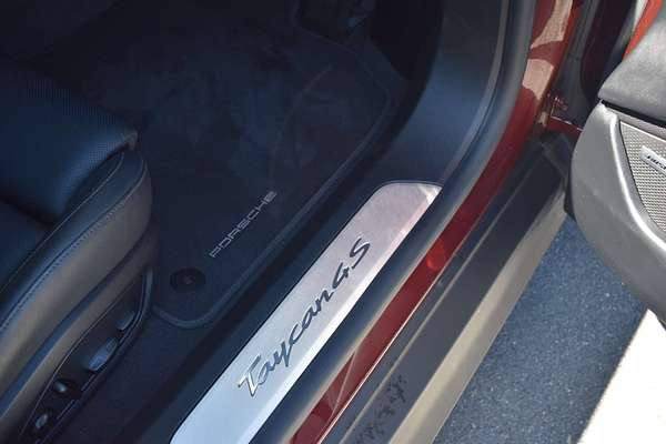 2020 Porsche Taycan 4S Y1A