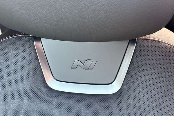 2025 Hyundai Tucson Premium N Line NX4.V4