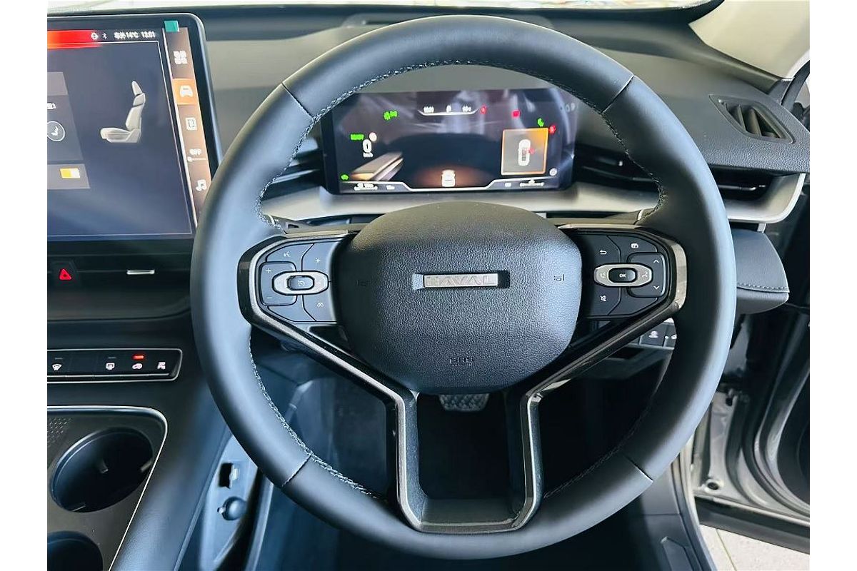 H6 Facelift Ult Auto Hybrid 4X2