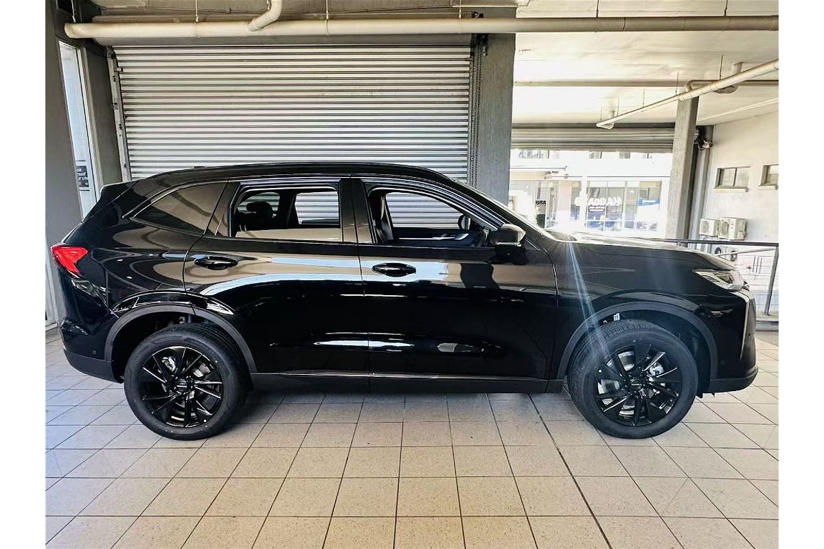 H6 Facelift Ult Auto Hybrid 4X2