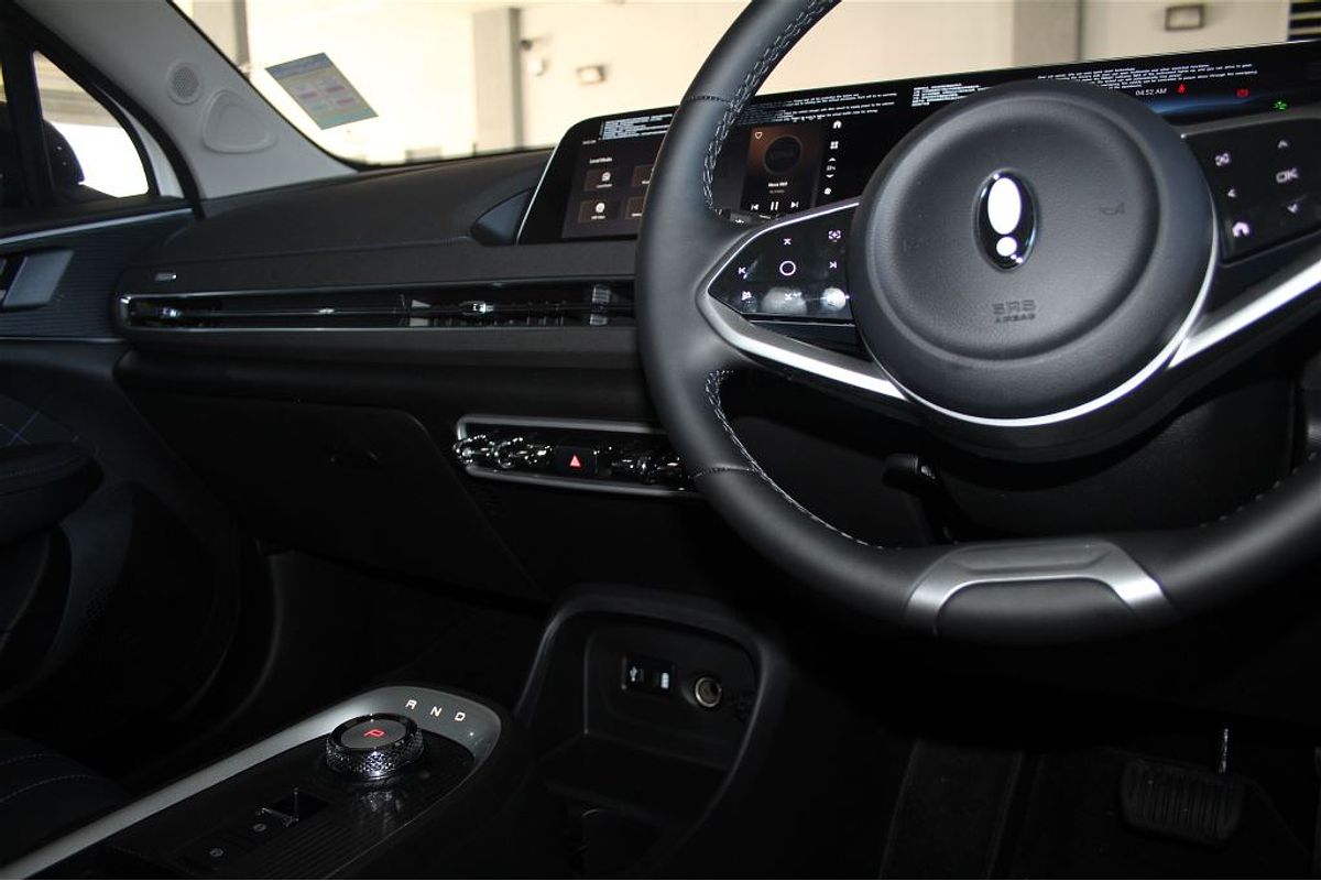 ORA 58 LUX EV 4X2