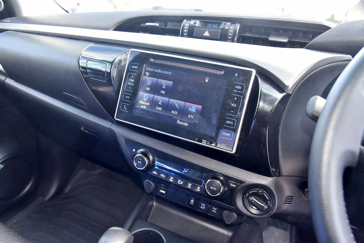 2019 Toyota Hilux SR5 GUN126R 4X4