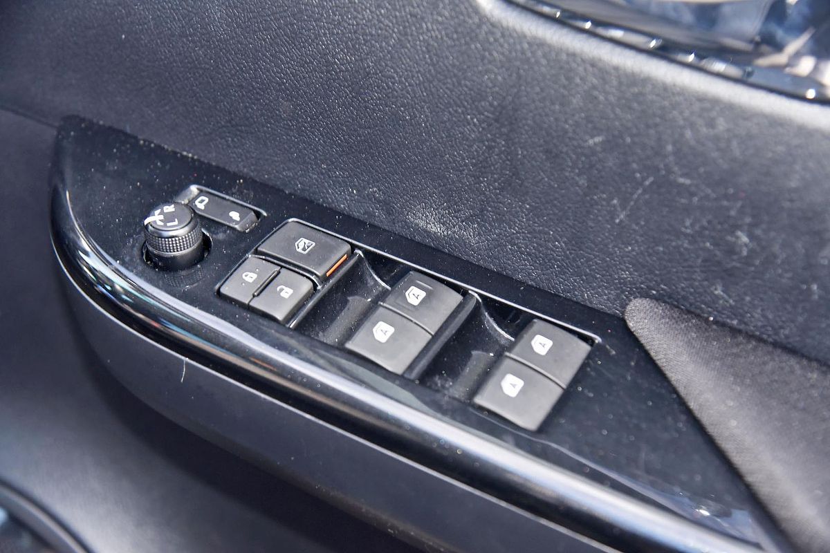 2019 Toyota Hilux SR5 GUN126R 4X4