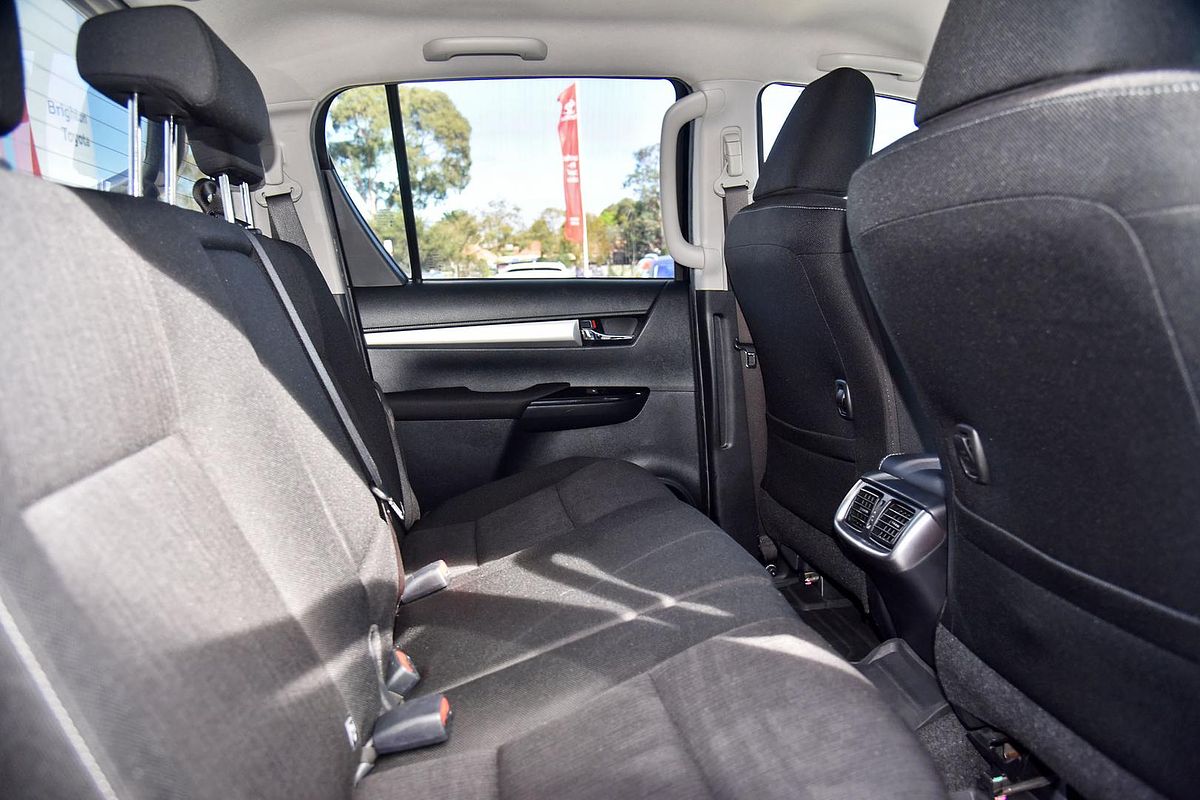 2019 Toyota Hilux SR5 GUN126R 4X4