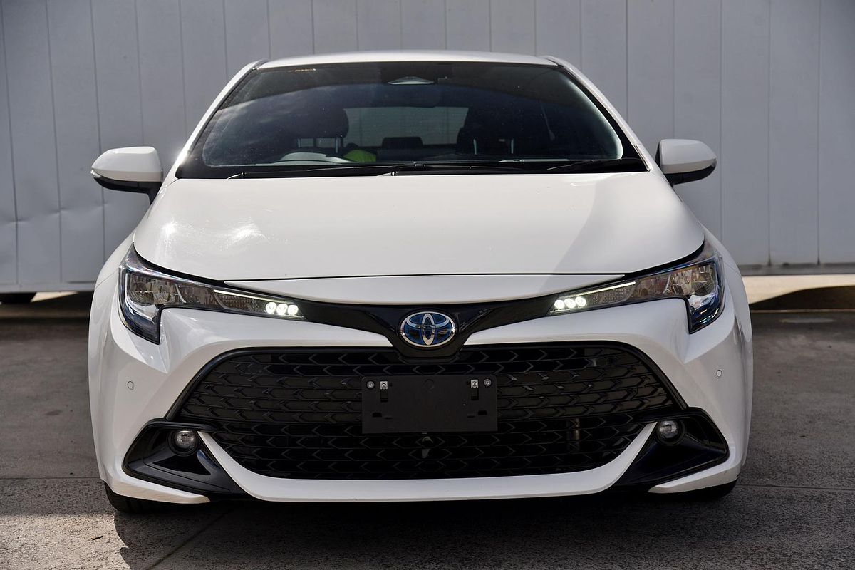 2023 Toyota Corolla SX Hybrid ZWE219R