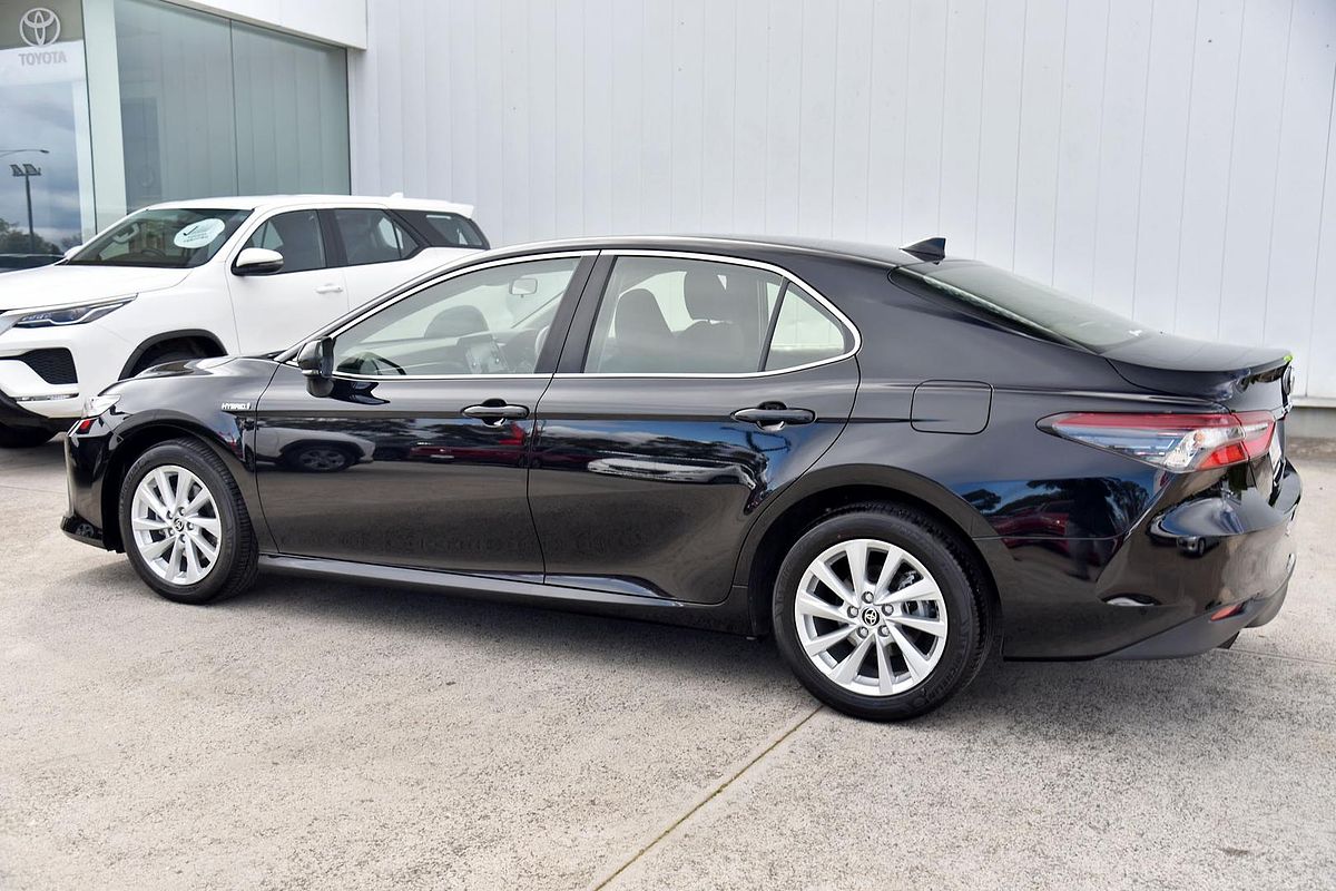 2024 Toyota Camry Ascent AXVH70R