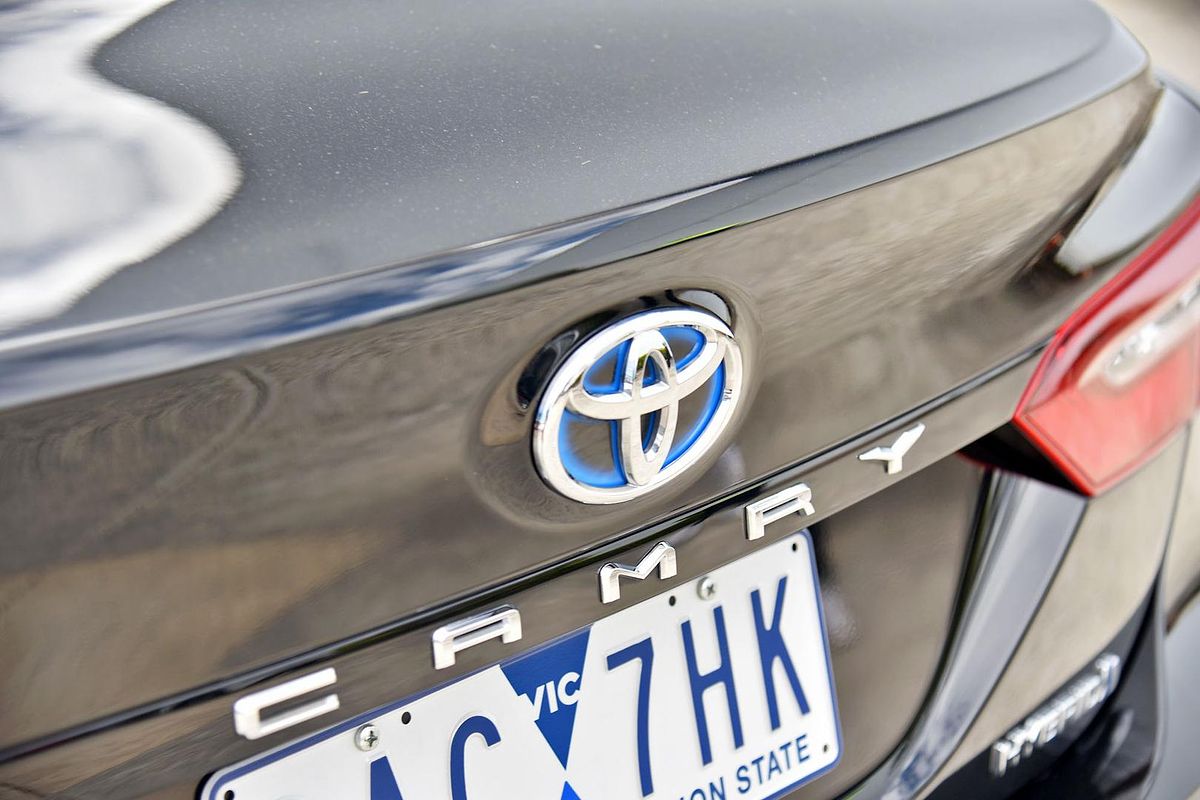 2024 Toyota Camry Ascent AXVH70R
