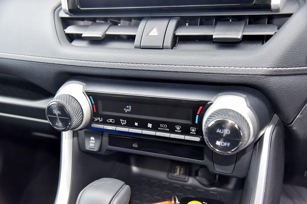 2024 Toyota RAV4 GX AXAH52R