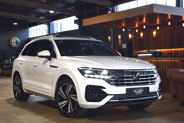 2022 Volkswagen Touareg 210TDI R-Line CR