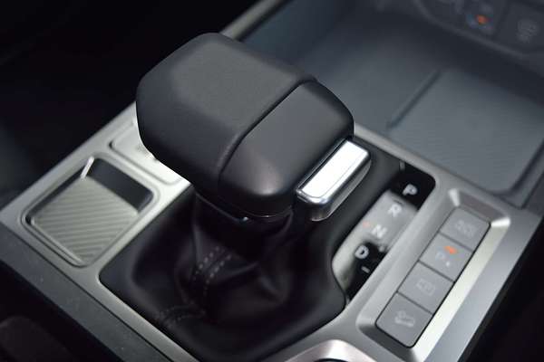 2025 Kia Tasman SX+ TK 4X4
