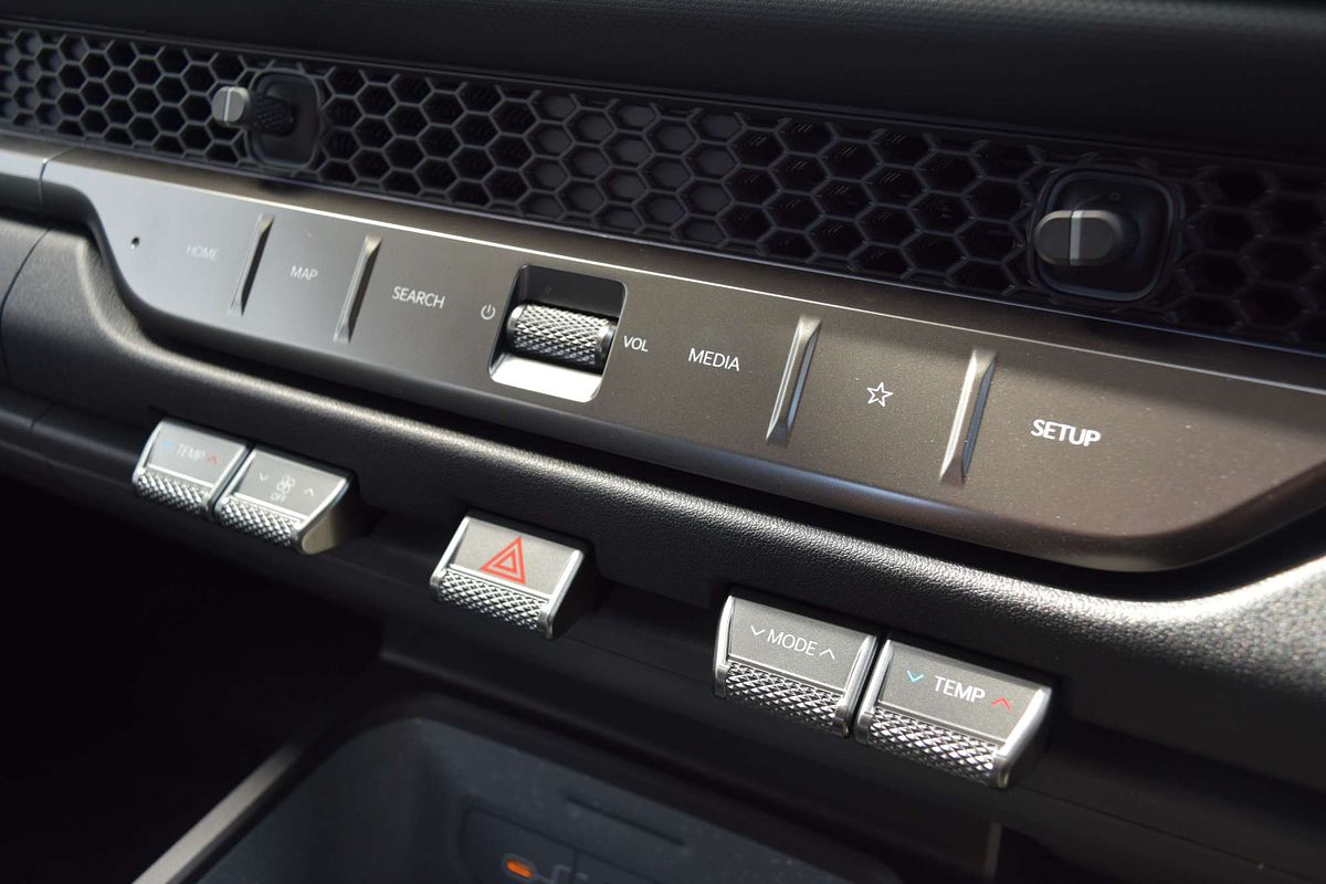 2025 Kia Tasman SX+ TK 4X4