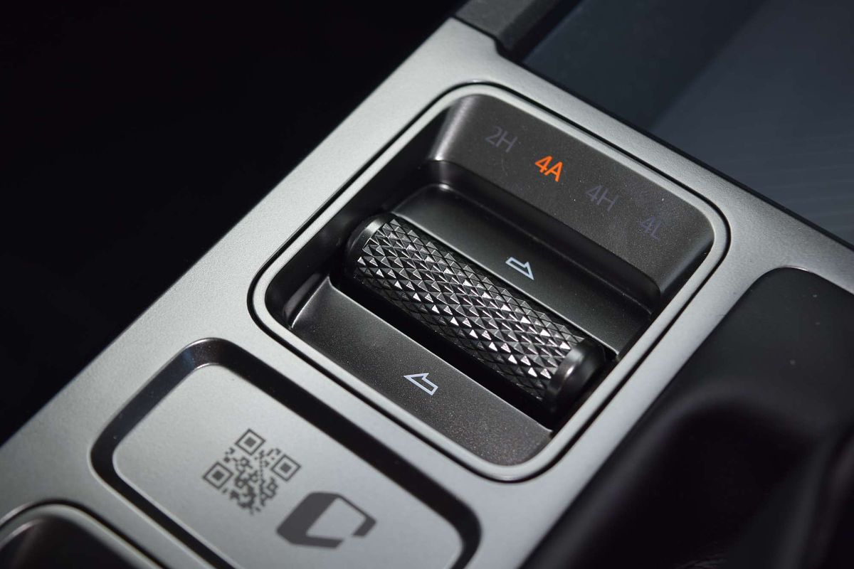 2025 Kia Tasman SX+ TK 4X4
