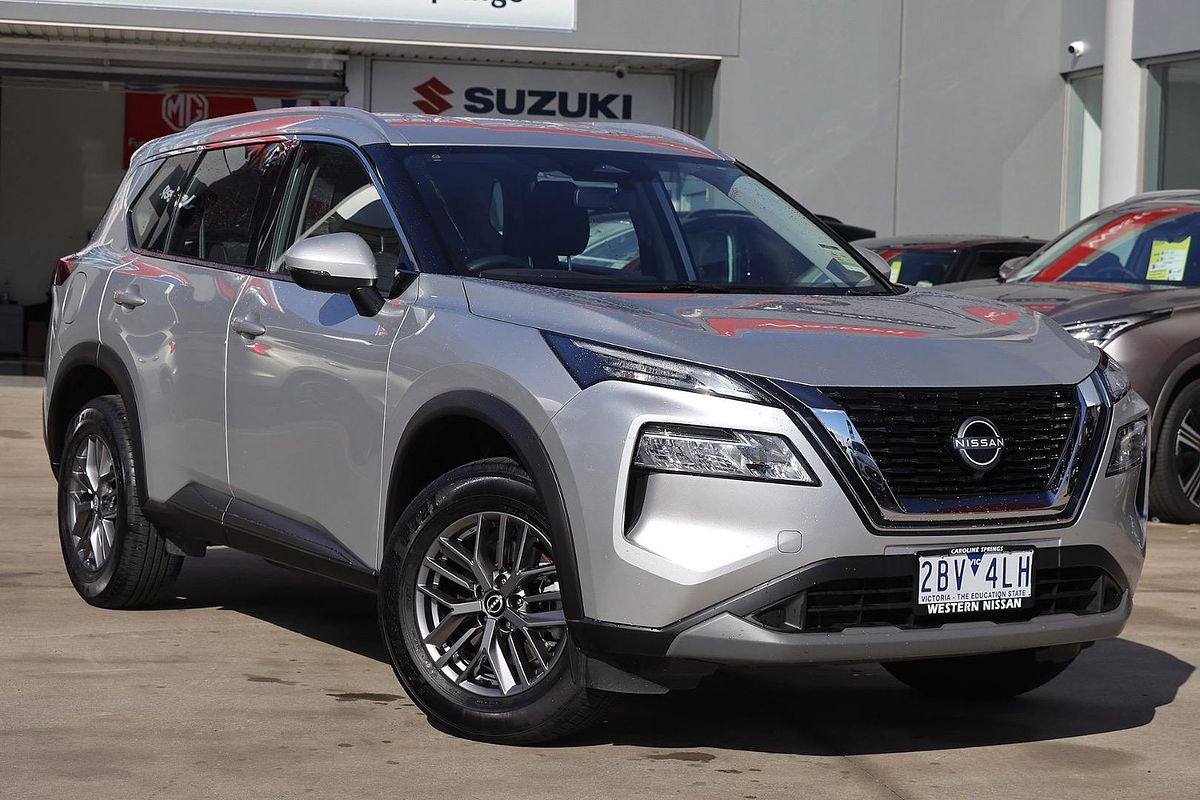 2025 Nissan X-TRAIL ST T33
