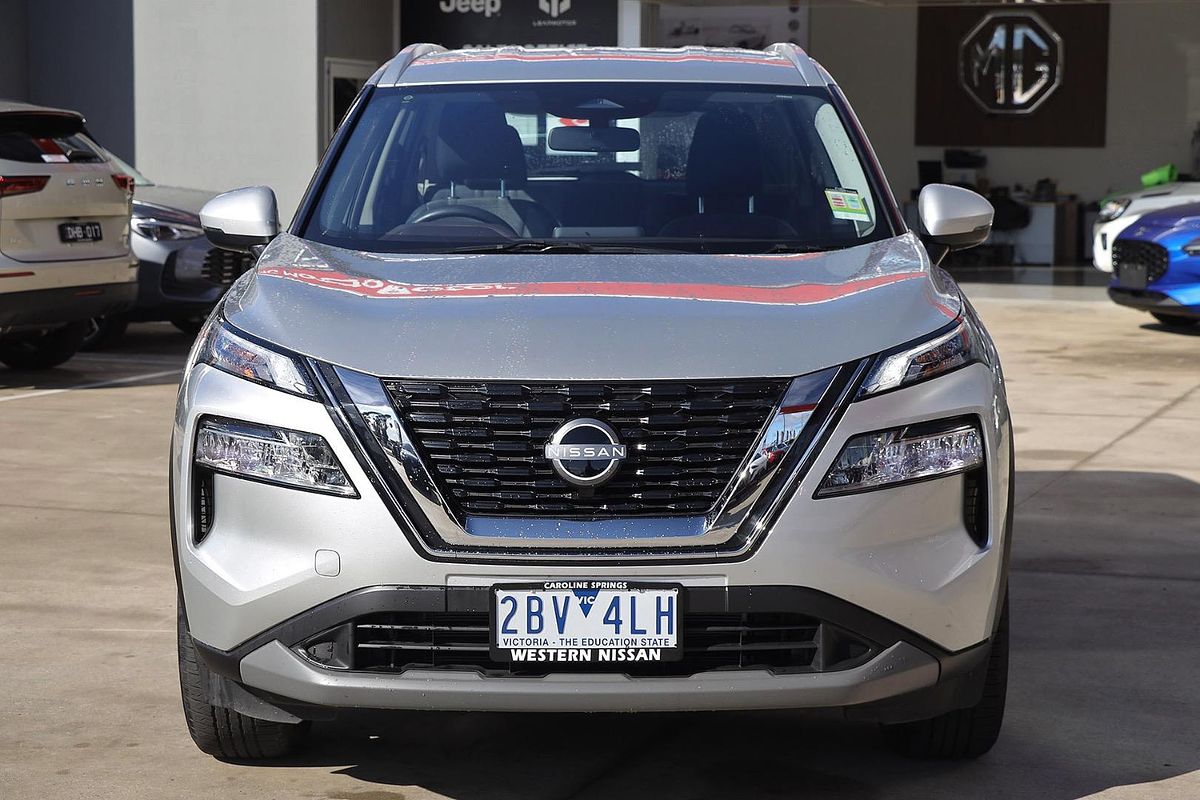 2025 Nissan X-TRAIL ST T33