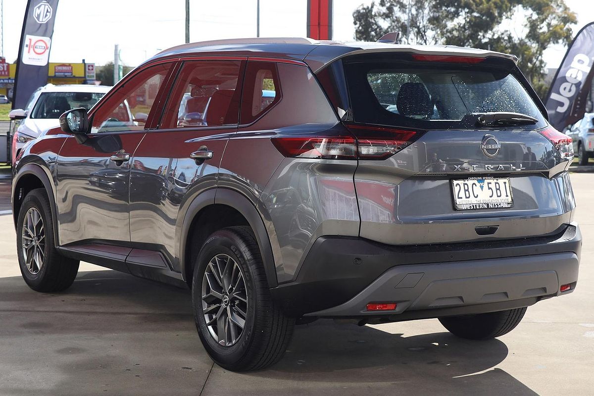 2024 Nissan X-TRAIL ST T33