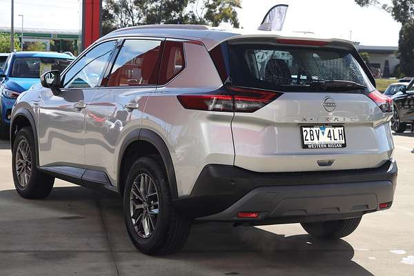 2025 Nissan X-TRAIL ST T33
