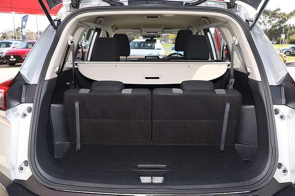 2025 Nissan X-TRAIL ST T33